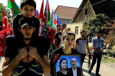 Gəncə terrorunda valideynlərini itirən Sevilin toyundan - GÖRÜNTÜLƏR - FOTO