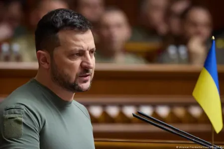 Ukraynada böhran: - "ölkə xaousun astanasındadır"