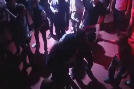 Gəncədə toy QANA BOYANDI: - yaralılar var