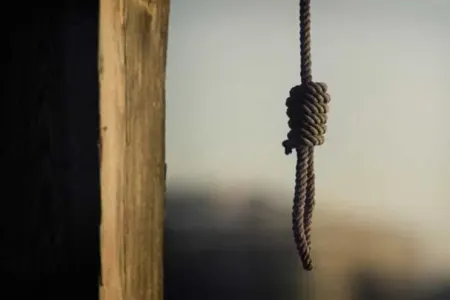 Biləsuvarda 33 yaşlı kişi intihar edib