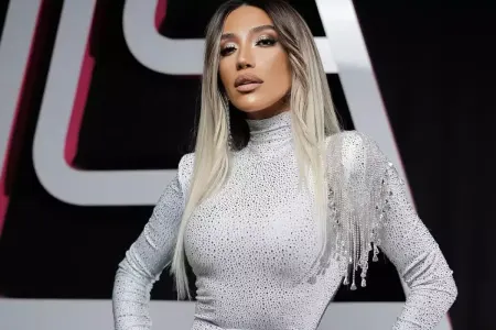 Röya Ayxan çəkilişdə yıxıldı - Video
