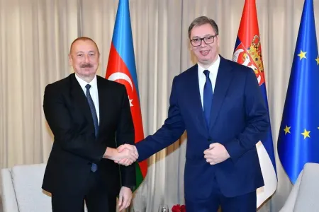 İlham Əliyev Serbiya Prezidentini Azərbaycana səfərə dəvət edib