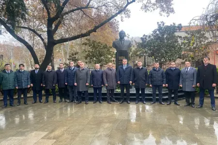Gürcüstanda Heydər Əliyevin abidələri ziyarət olunub