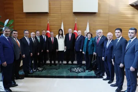 Ərdoğan Azərbaycan parlament nümayəndə heyətini qəbul edib
