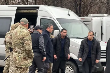 Hüseynlə Aqşin Azərbaycana təhvil verildi