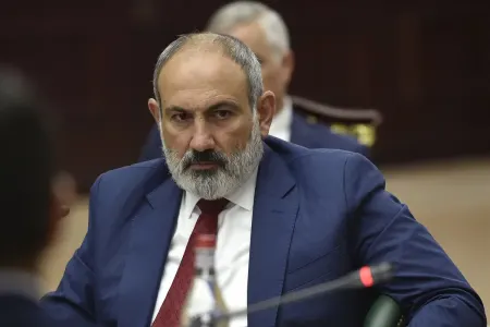 Paşinyanın planı: - "müxalifət liderlərindən yaxa qurtararaq.."