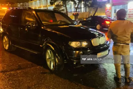 Bakıda 2 maşın toqquşub, xəsarət alan var