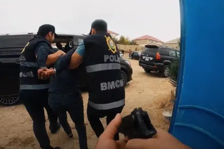 Polis Gəncədə əməliyyat KEÇİRDİ - 20 nəfər SAXLANILDI - FOTO