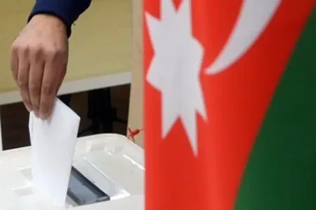 Azərbaycanda prezidentliyə namizədlərin sayı 4-ə çatıb