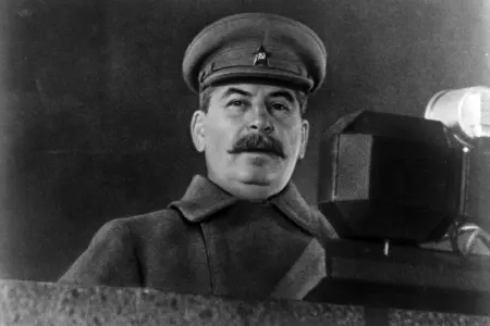 Barnaulda “Stalin Mərkəzi” açıldı