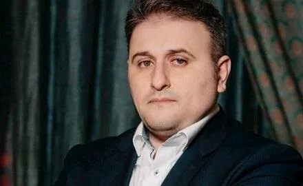 SON DƏQİQƏ!!! Nazir bu vəzifəli şəxsi işdən çıxardı - FOTO