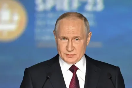 "Axmaq olma, Amerika" - Putin