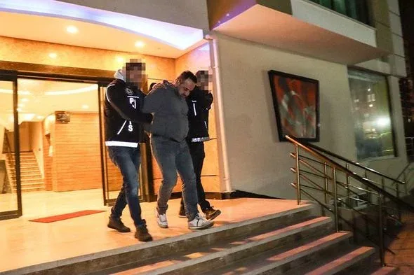 Beynəlxalq axtarışda olan narkobaron Türkiyədə saxlanıldı - FOTO