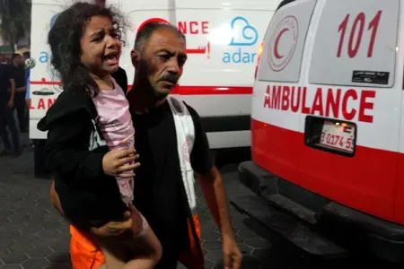 Qəzza zolağında səhiyyə sistemi tamamilə məhv edildi