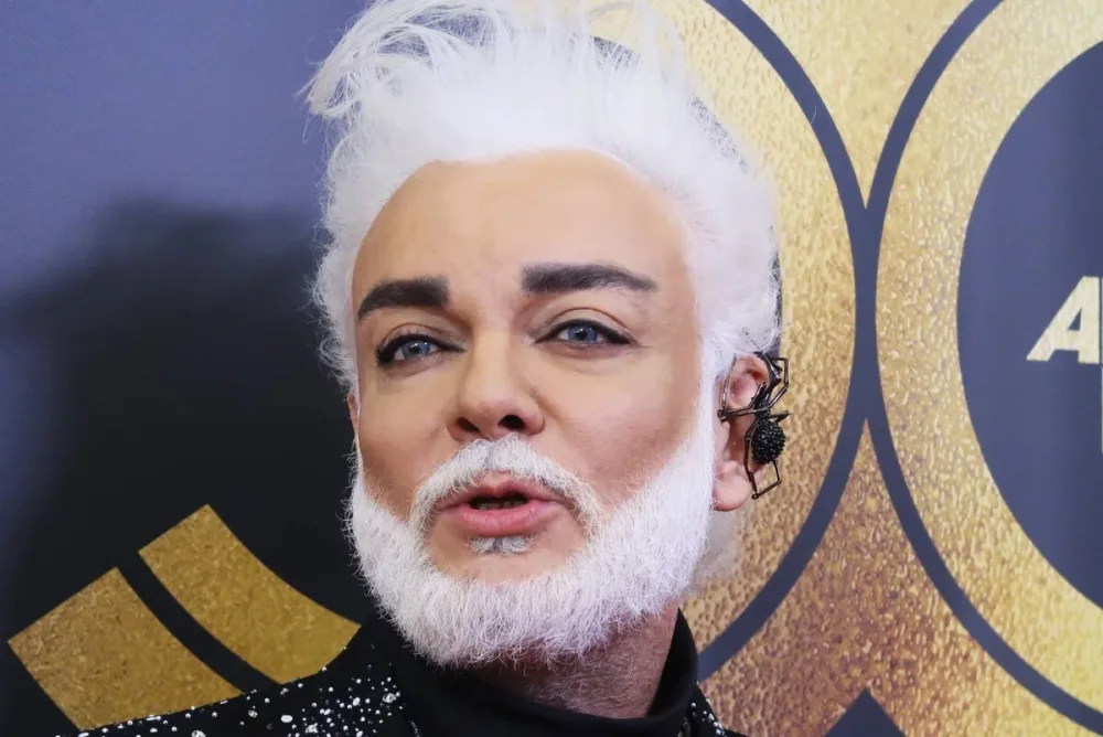 Xalq artistinin ombası çürüyür - FOTO