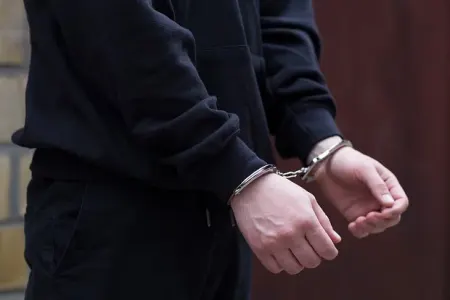 Polis Vandamı saxladı