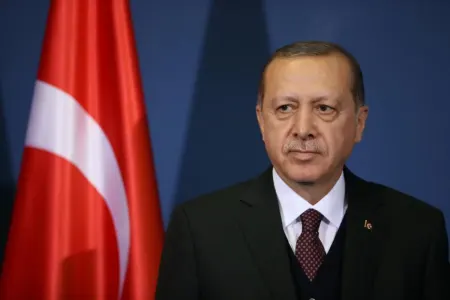 Ərdoğan İrandakı terror aktı ilə bağlı başsağlığı verib