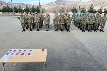 Xidmət müddəti başa çatan hərbi qulluqçular tərxis olunur