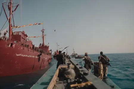 ABŞ esminesi Qırmızı dəniz üzərində husilərin PUA-sını vurub