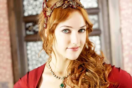 Meryem Üzərlinin son gözəllik əməliyyatı ona baha başa gəldi