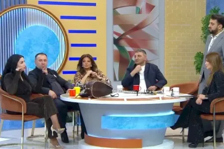 “3 evim, 80 minlik maşınım var” - Müğənni mülklərindən DANIŞDI+ VİDEO