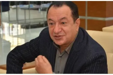 Azərbaycanlı müğənninin avtomobilinə qumbara atdılar, ölümdən döndü