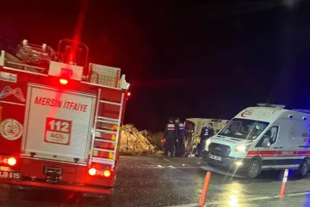 Türkiyədə dəhşətli qəza: 9 nəfər öldü, 30 yaralı