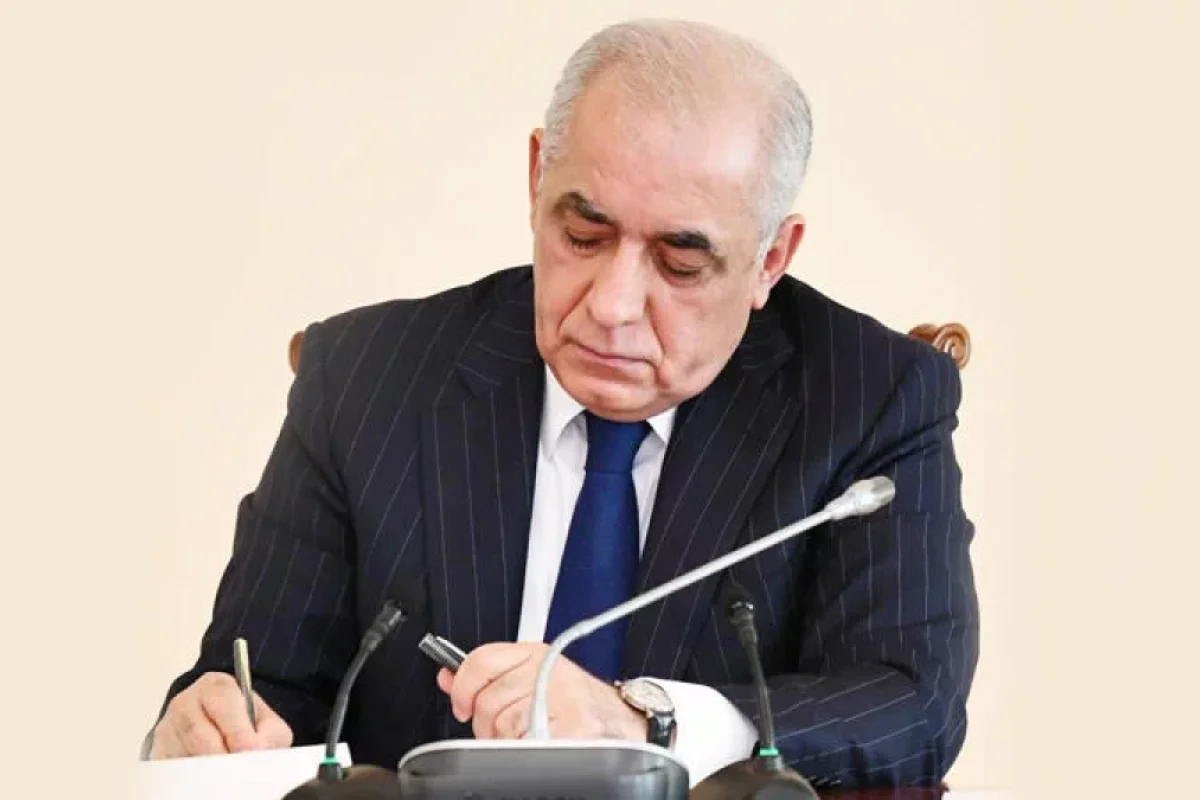 Əli Əsədov daha bir qərar imzaladı