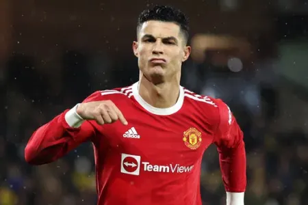Ronaldo FİFA səsverməsində iştirakdan imtina etdi