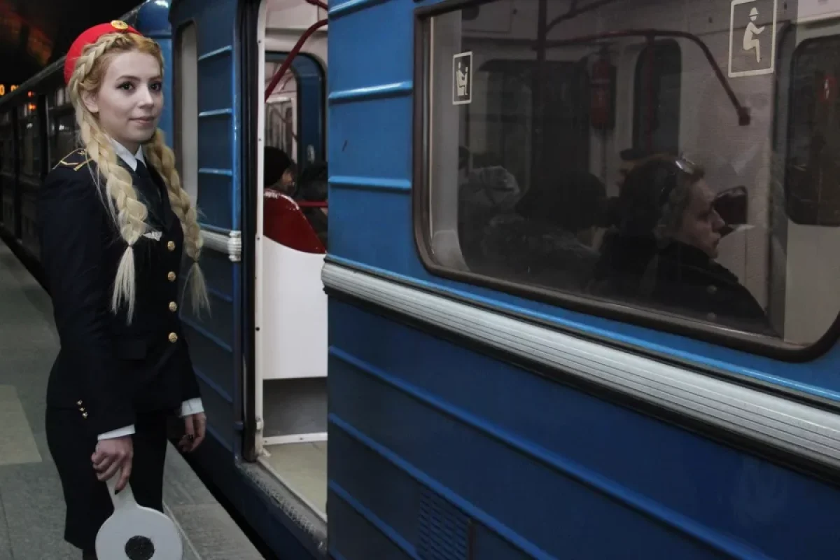 Metrodan istifadə edənlərə - MÜHÜM XƏBƏR - BU TARİXDƏ...