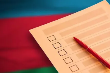 Prezidentliyə namizədlərin yekun siyahısı dərc edildi