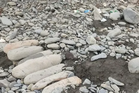 Balakəndə çay sahilində 60-dək qəbir - TAPILDI - FOTO