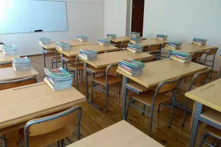 Azərbaycanda məktəbdə FACİƏ: - ŞAGİRD ÖLDÜ