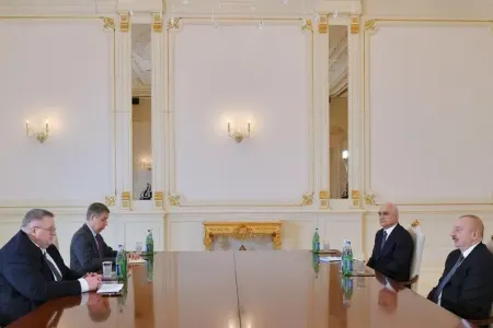 İlham Əliyev Aleksey Overçuku qəbul etdi