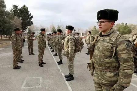 Kərim Vəliyev ordunun döyüş hazırlığını yüksək qiymətləndirib