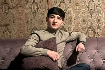 Gəncədə öldürülən şagirdin məzarı - RTV VİDEO