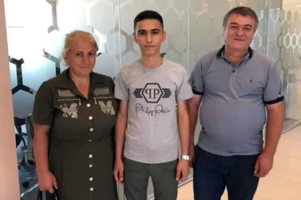 Faciəvi şəkildə ölən qardaşların atası DANIŞDI - Evdə sobadan yaranan... - FOTO
