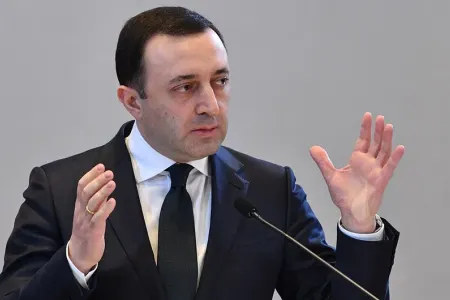 Qaribaşvilinin ardınca bütün hökumət istefaya gedir