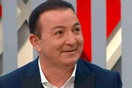 Vasifdən ilginc ETİRAF: “4 qızı birdən...”