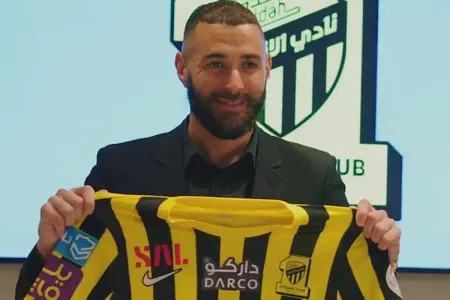 Benzema Ronaldonun komanda yoldaşı ola bilər
