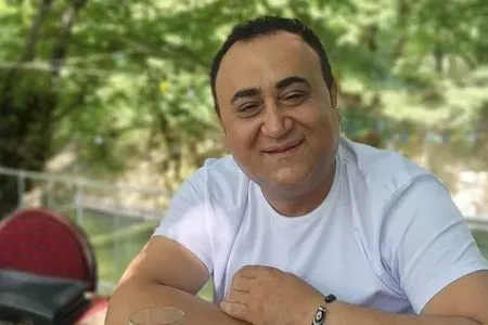 Elgizdən qızı ilə bağlı paylaşım - Foto