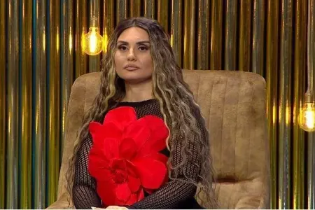 Şəbnəm Vüsaləni təkrarladı - FOTO
