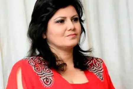 "Gəldi dedi ki, telefonunu ver"