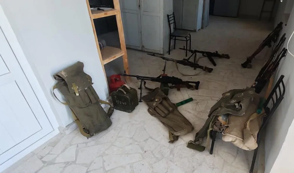 Xocalıda musiqi məktəbində xeyli silah-sursat aşkarlandı - FOTO