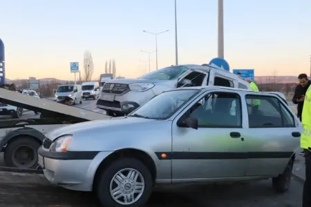 Türkiyədə zəncirvari qəzada 10 nəfər yaralanıb