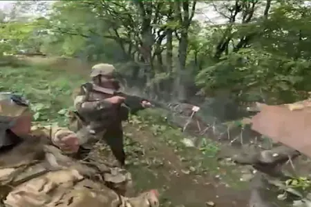 Antiterror tədbirləri zamanı çəkilmiş real döyüş kadrları - VİDEO