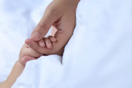 Daha bir azyaşlı uşaq qızılcadan - ÖLDÜ