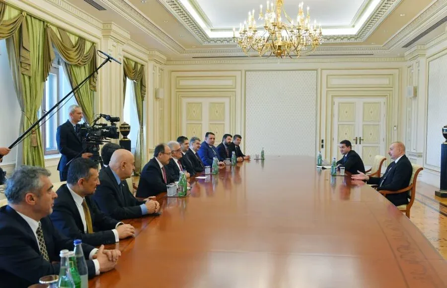Prezident TBMM-nin nümayəndə heyətini qəbul etdi - – FOTO