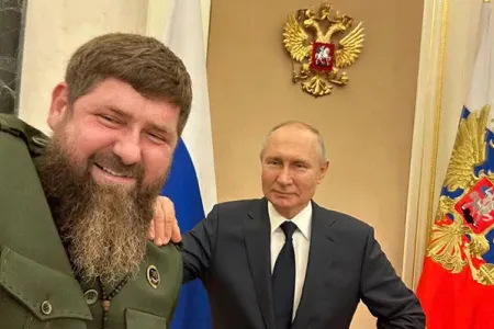 Putin Kadırovu təltif etdi
