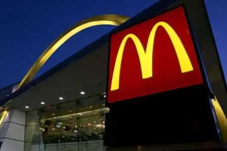 McDonald's şirkəti zərərlə - ÜZLƏŞDİ - SƏBƏB